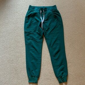 Figs Zamora Jogger size XS in Hunter Green